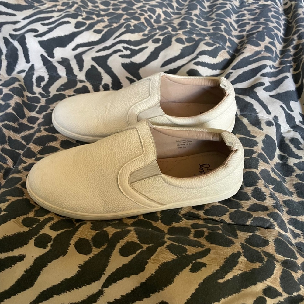 Monkey Feet Cream Leather Slip On Casual‎ Comfort Loafer Shoes